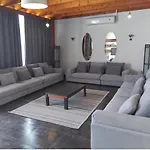 Askyhomes